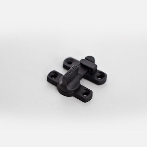 Tranqueta-zamak-com-trava